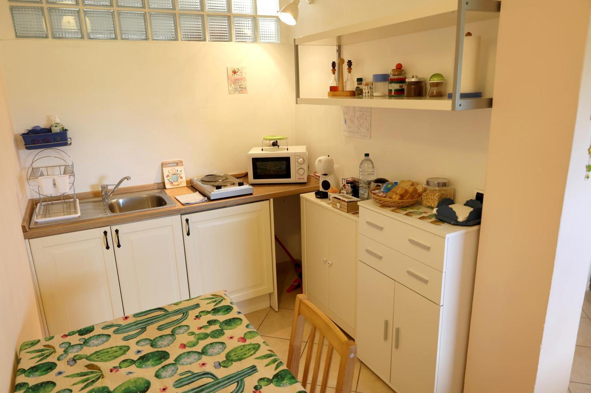 A Viterbo Terme "Casa Vacanze Al Melograno"アパートメント エクステリア 写真