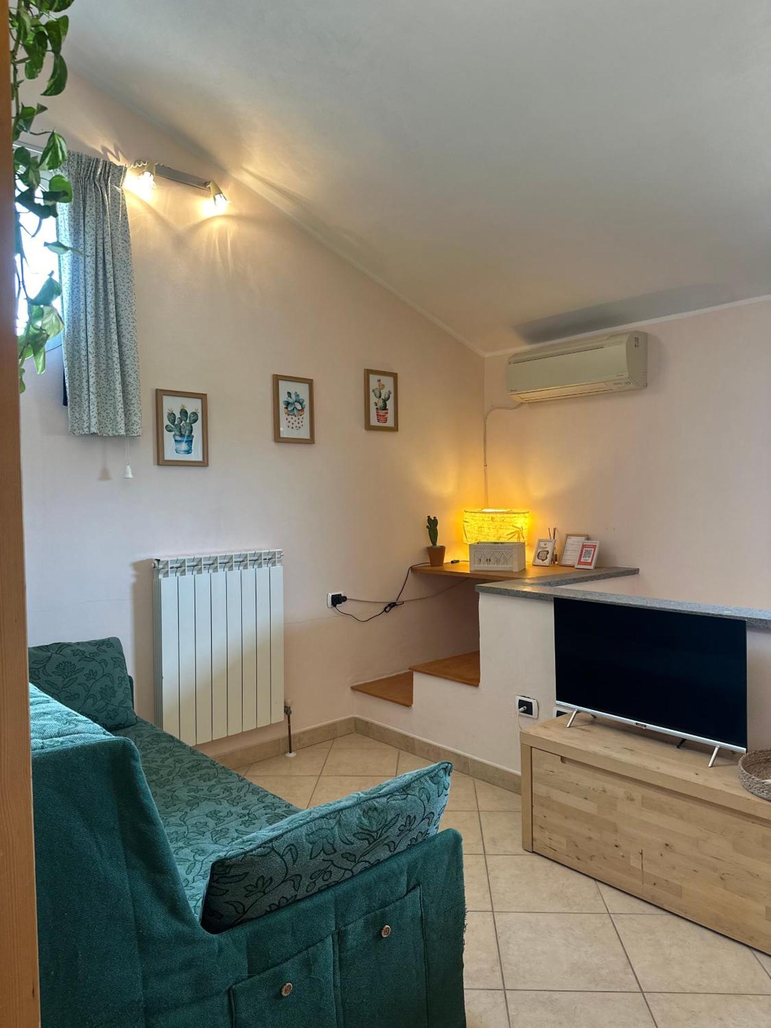 A Viterbo Terme "Casa Vacanze Al Melograno"アパートメント エクステリア 写真