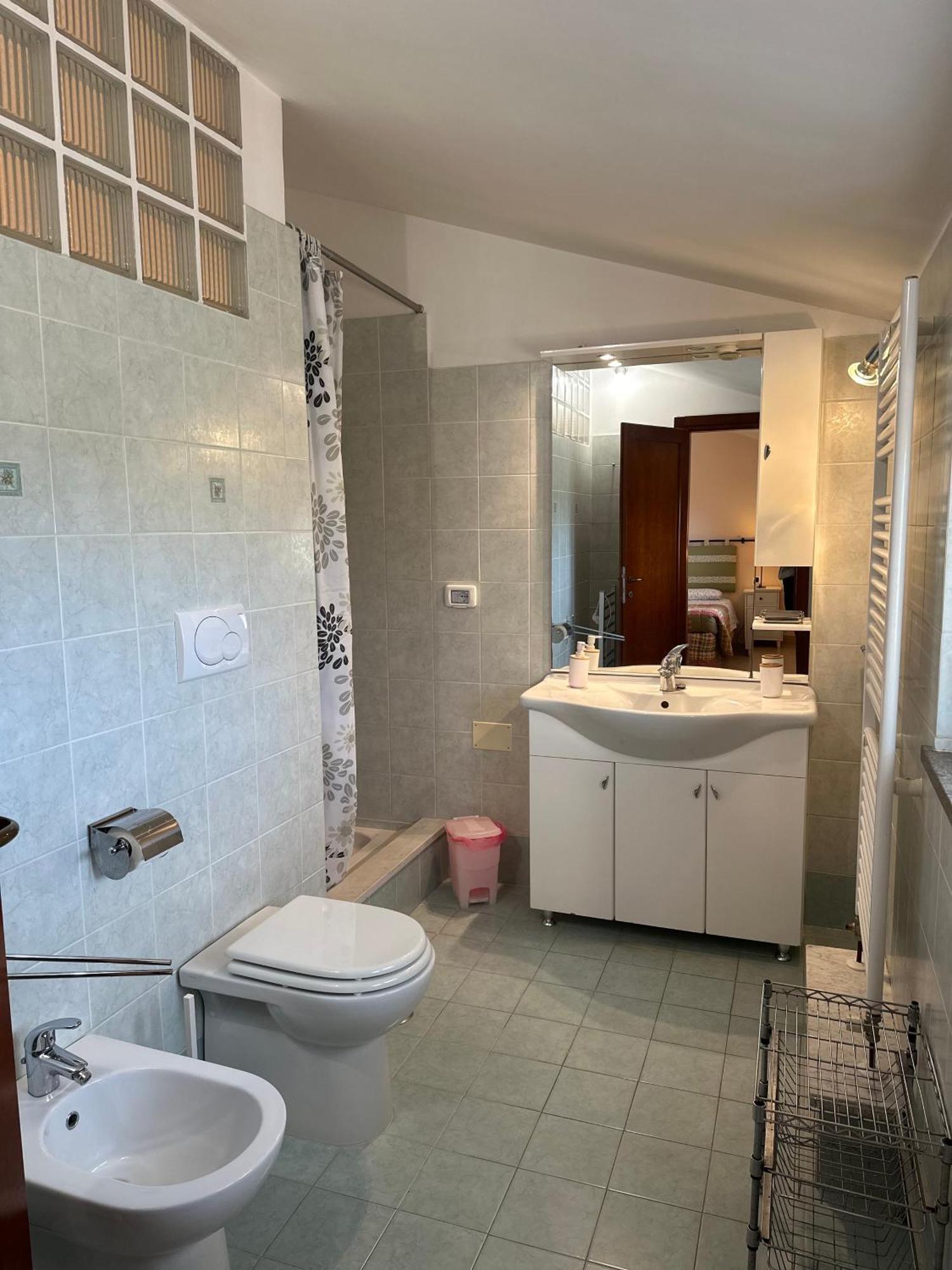 A Viterbo Terme "Casa Vacanze Al Melograno"アパートメント エクステリア 写真